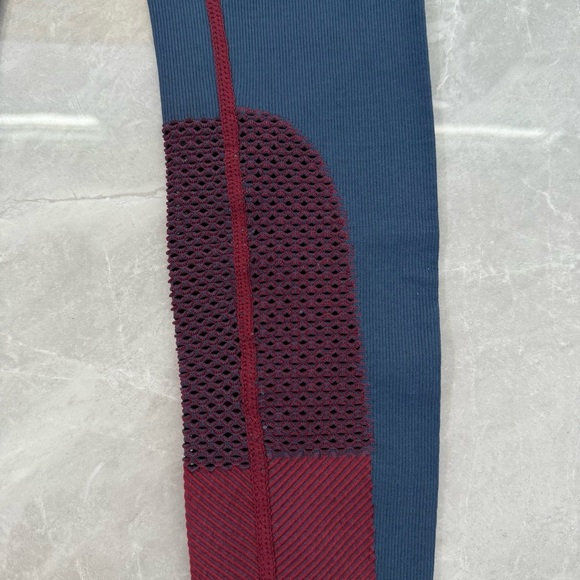 Women’s JoyLab Color Block Seamlessly Knit Mesh 7/8 Athletic Workout Leggings XS - Picture 7 of 16